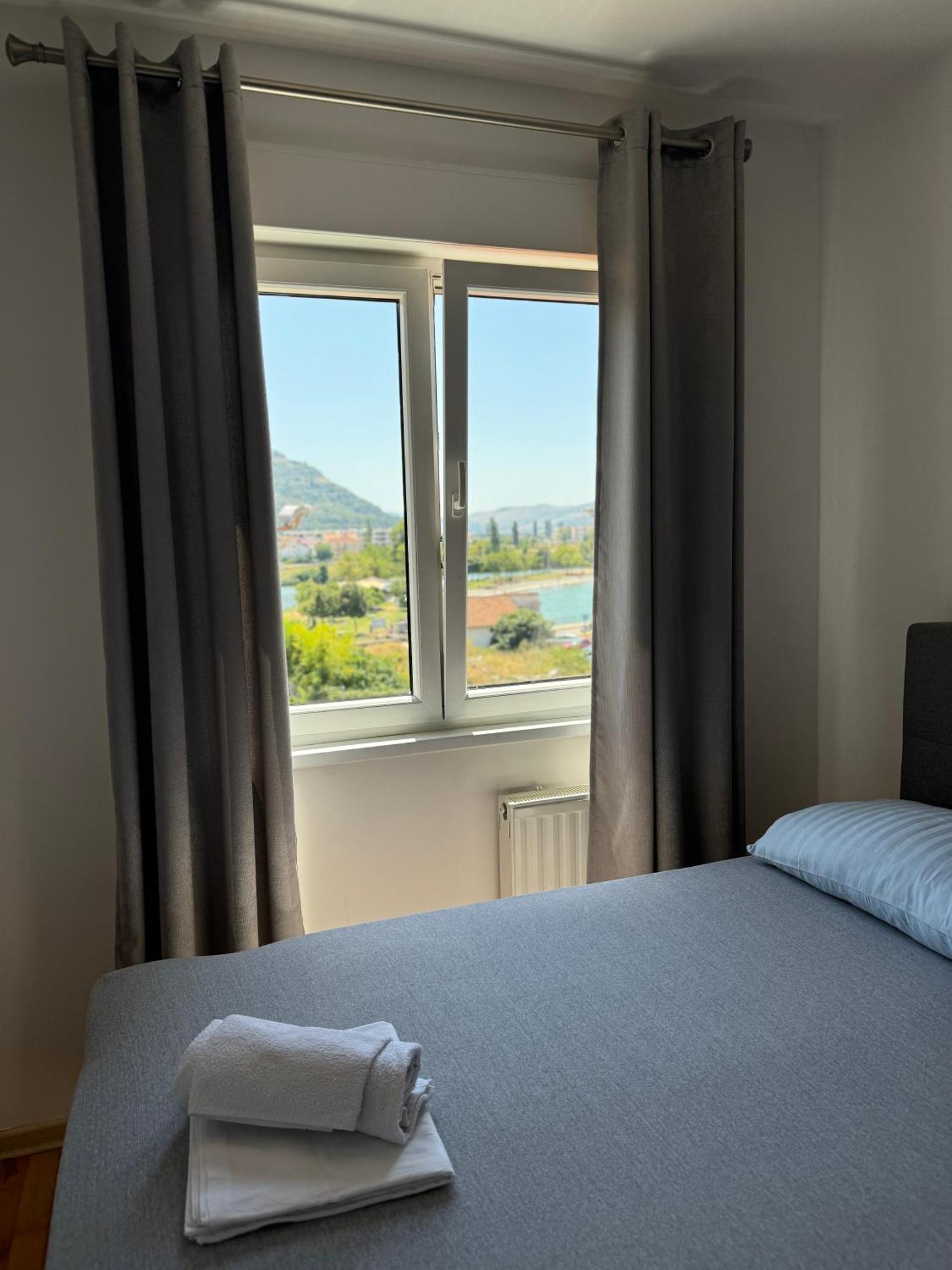 Apartman Srna Trebin Dış mekan fotoğraf