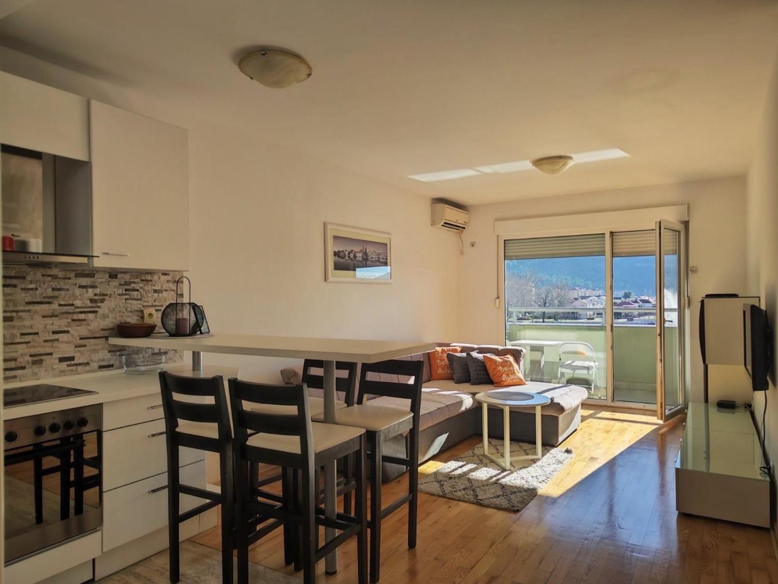 Apartman Srna Trebin Dış mekan fotoğraf