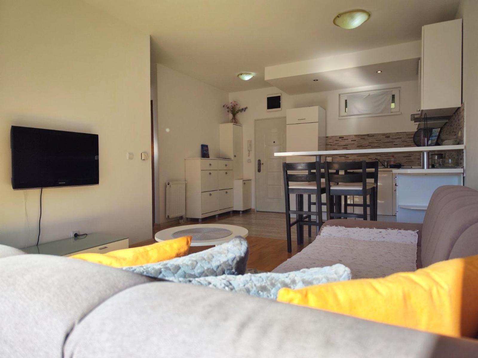 Apartman Srna Trebin Dış mekan fotoğraf