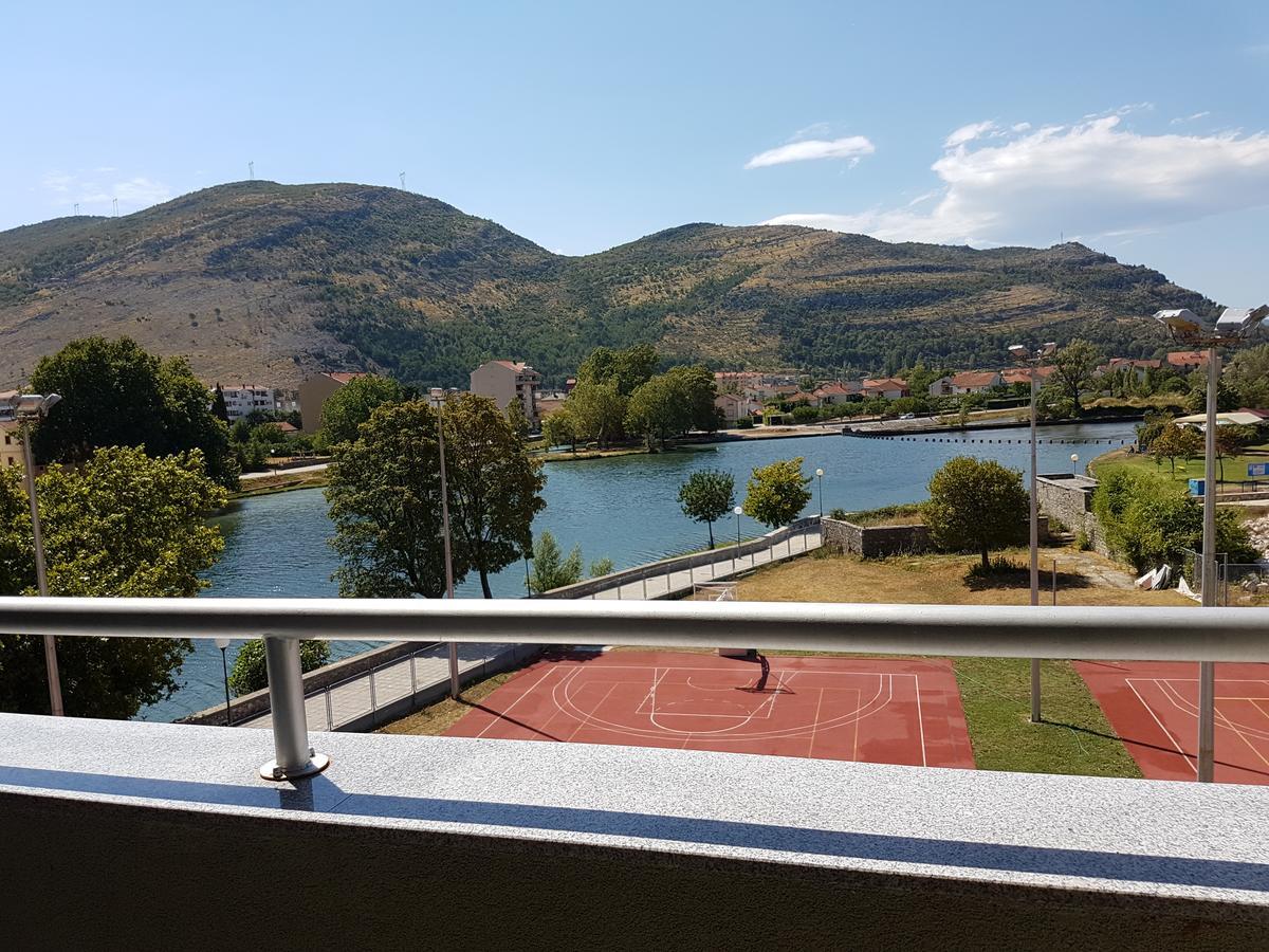 Apartman Srna Trebin Dış mekan fotoğraf