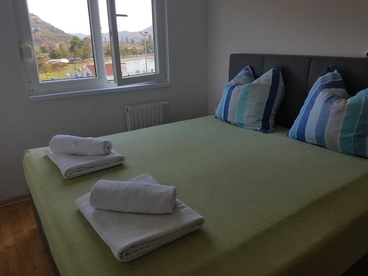 Apartman Srna Trebin Dış mekan fotoğraf